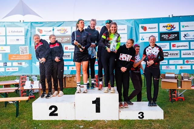 podiumRoermond24